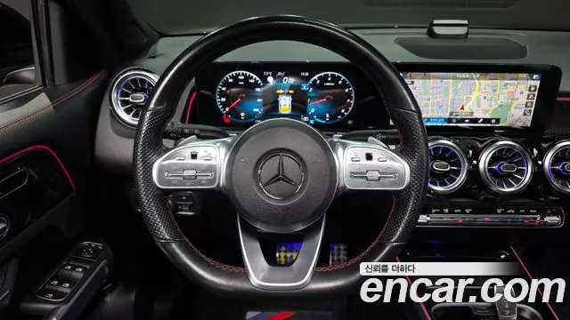 Mercedes-Benz GLB-Class — Фото автомобиля 13