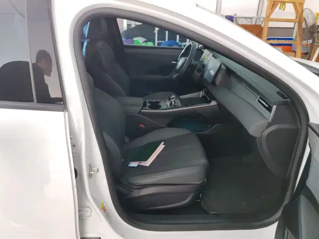 BYD Qin PLUS — Фото автомобиля 8