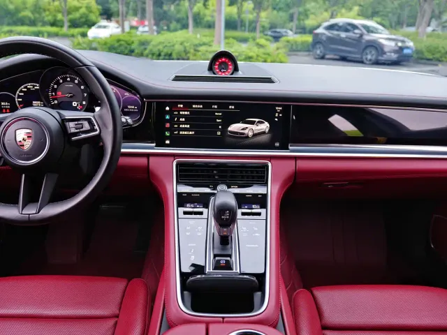 Porsche Panamera — Фото автомобиля 13