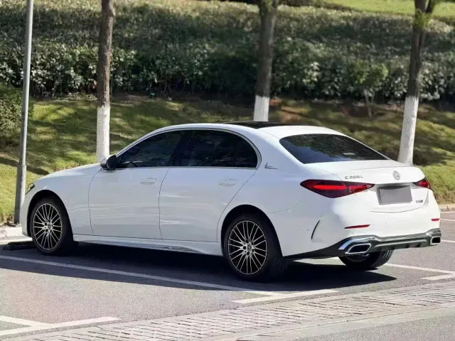 Mercedes-Benz C-Class — Фото автомобиля 10