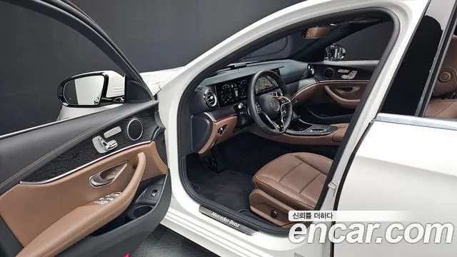 Mercedes-Benz E-Class W213 — Фото автомобиля 15