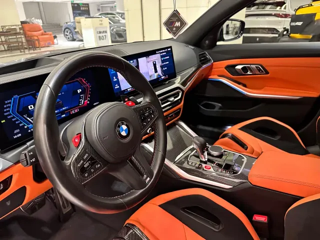 BMW M3 — Фото автомобиля 16