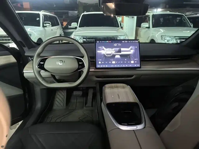 Changan Qiyuan A07 — Фото автомобиля 9