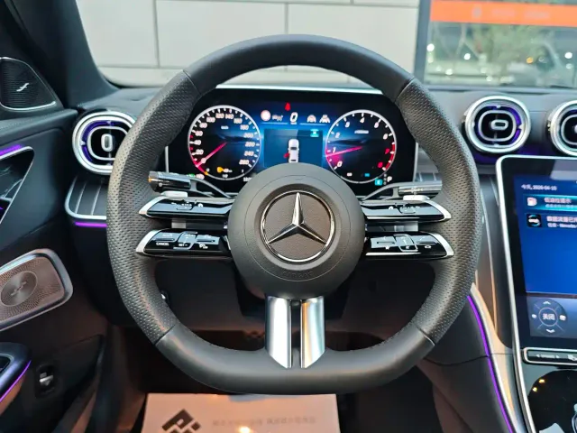 Mercedes-Benz C-Class — Фото автомобиля 10