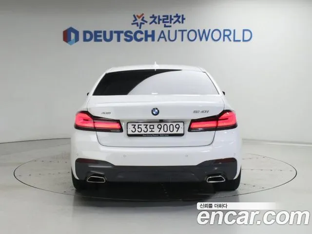 BMW 5-Series 5 серия (G30) 530i xDrive M Sport — Фото автомобиля 4