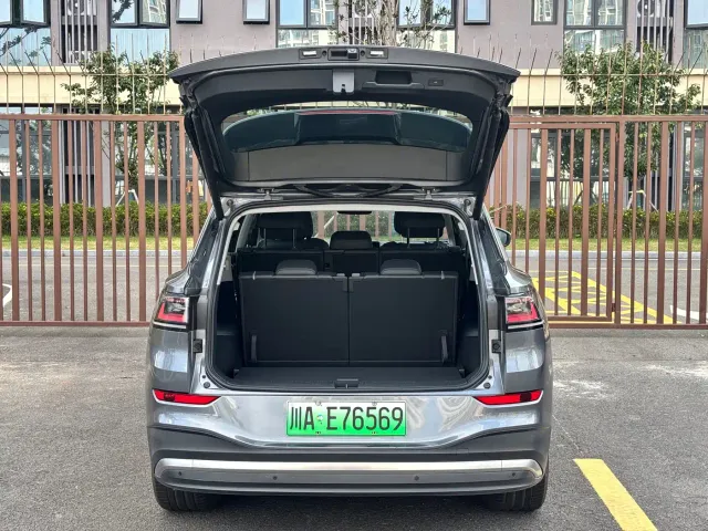 Volkswagen ID.6 X 2022 Smart Long Range — Фото автомобиля 19