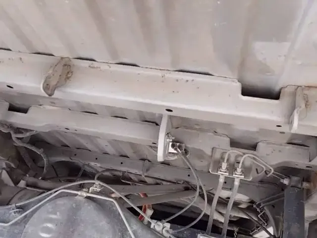 Shineray SRM Xinyuan New Energy Hiace EV — Фото автомобиля 7