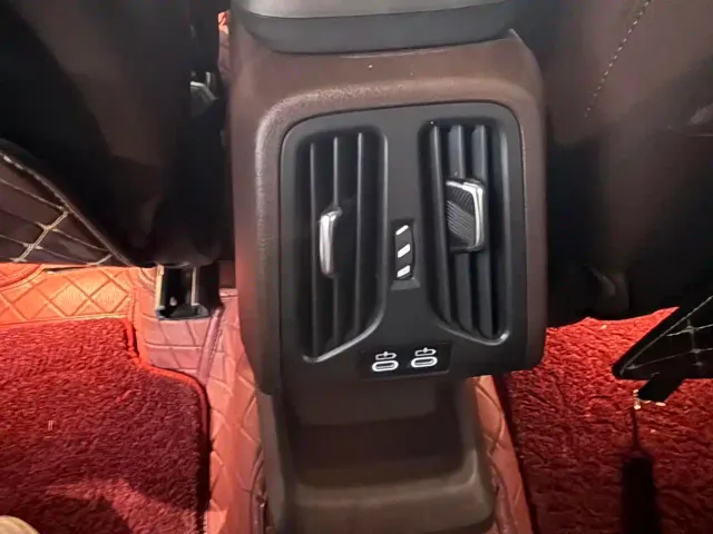 BMW X1 — Фото автомобиля 18