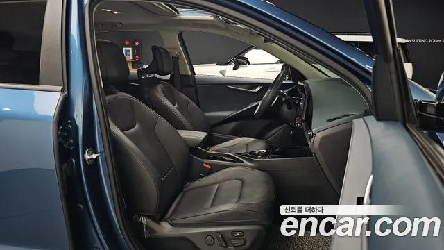 Kia Niro The All New Niro Signature — Фото автомобиля 10