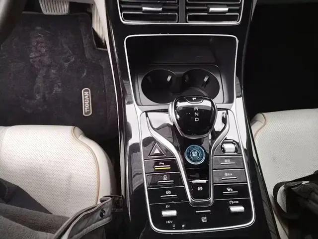 BYD Qin PLUS — Фото автомобиля 11
