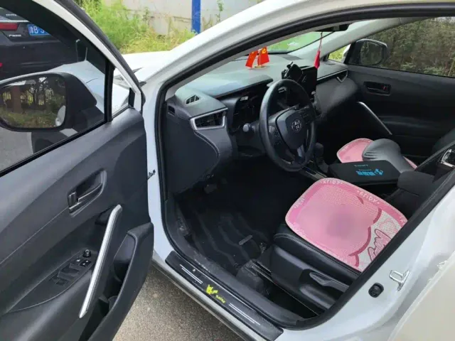 Toyota Corolla Cross — Фото автомобиля 13