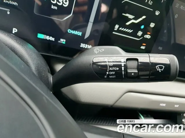 Kia EV4 — Фото автомобиля 9