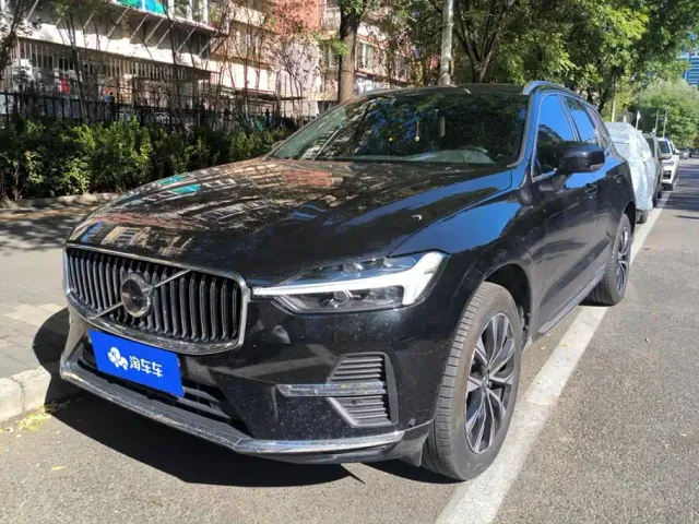 Фотография автомобиля — Volvo XC60
