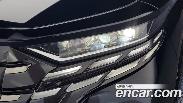 Toyota Alphard — Фото автомобиля 15