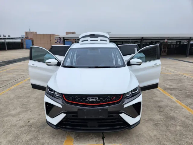 Geely Binyue — Фото автомобиля 14