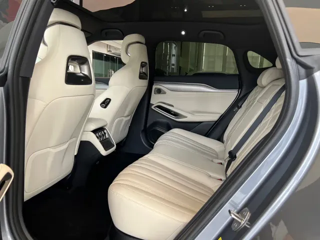 BYD Song L EV — Фото автомобиля 7
