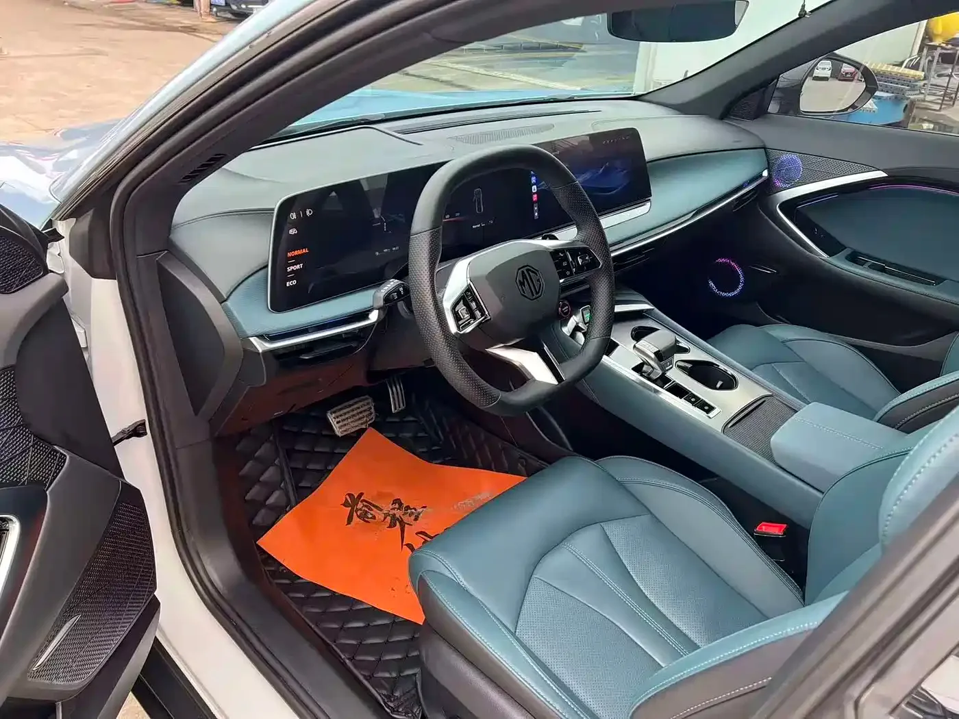 MG MG7 2023 2.0T Automatic Hunting Beauty Premium Edition — Фото автомобиля 4