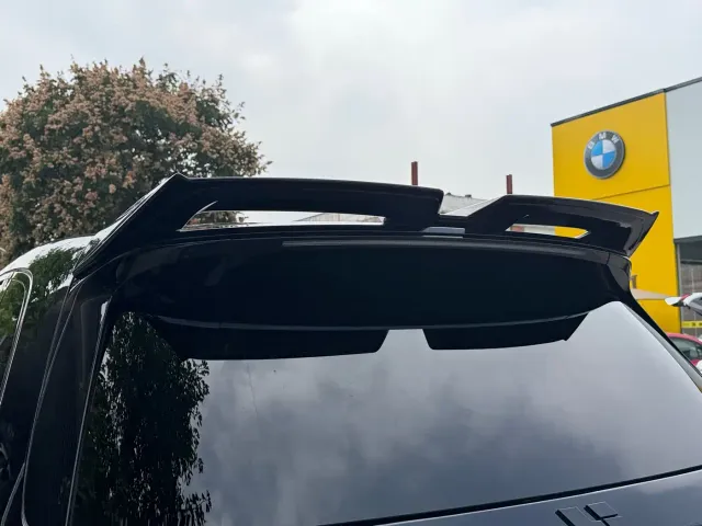 Li Auto L8 — Фото автомобиля 19