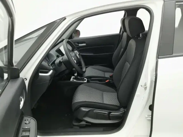 Honda Fit — Фото автомобиля 10
