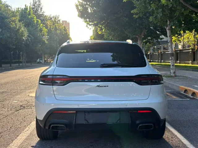 Porsche Macan — Фото автомобиля 5