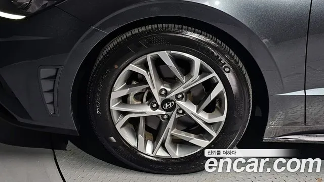 Hyundai Sonata — Фото автомобиля 5