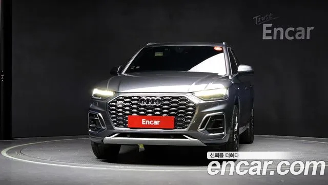 Audi Q5 45 TFSI quattro Sportback Premium — Фото автомобиля 3