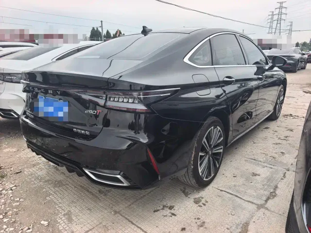 Chery Arrizo 8 — Фото автомобиля 11