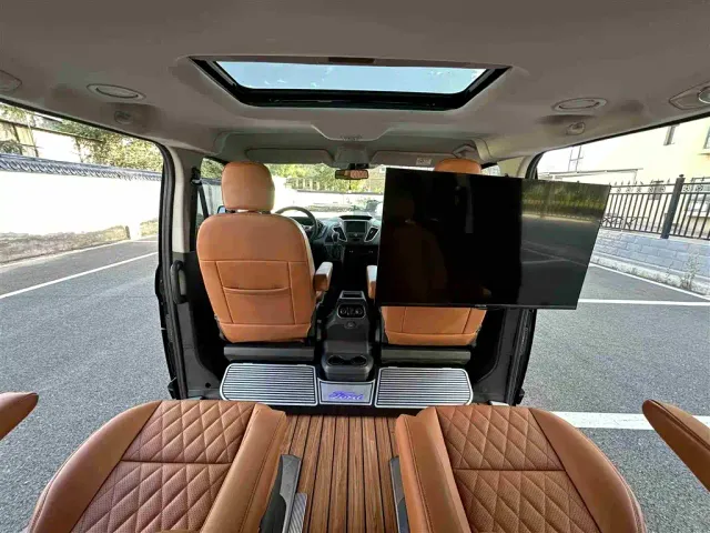 Ford Tourneo — Фото автомобиля 14