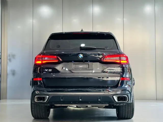 BMW X5 — Фото автомобиля 8