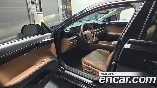 Hyundai Grandeur Grandeur (GN7) 3.5 Бензин 4WD — Фото автомобиля 10