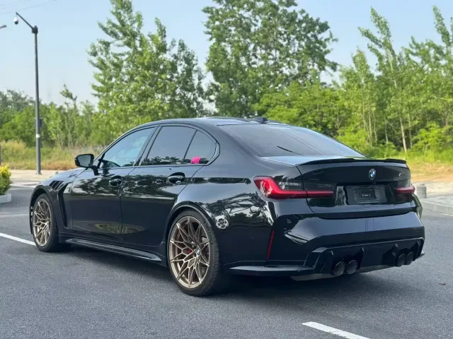 BMW M3 — Фото автомобиля 9