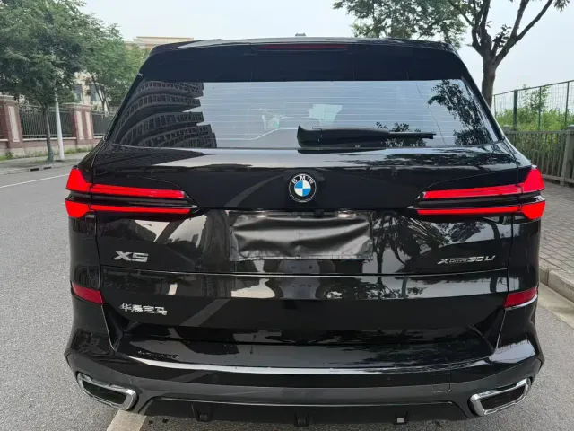 BMW X5 — Фото автомобиля 8
