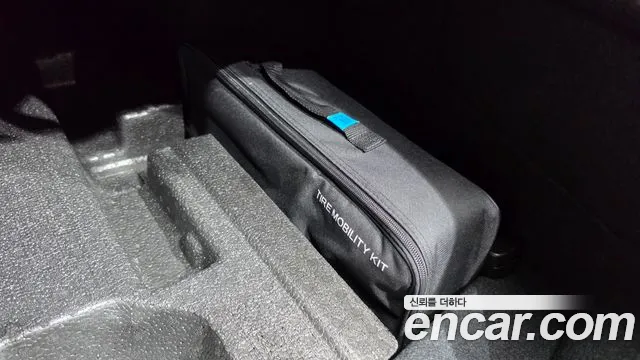 Hyundai Grandeur GN7 — Фото автомобиля 18