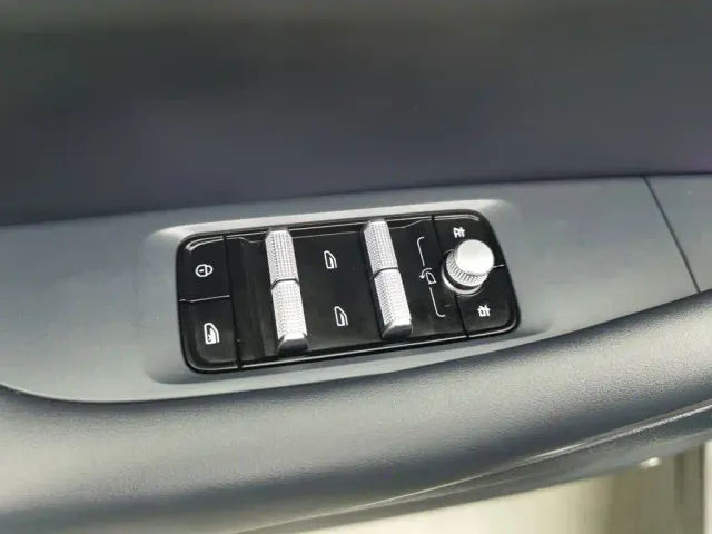 Geely Galaxy E5 — Фото автомобиля 9