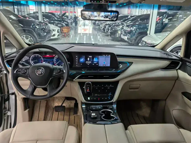 Buick GL8 — Фото автомобиля 5