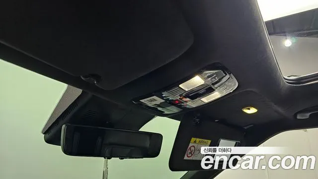 Hyundai Santa Fe — Фото автомобиля 21