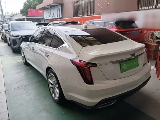 Cadillac CT5 — Фото автомобиля 4