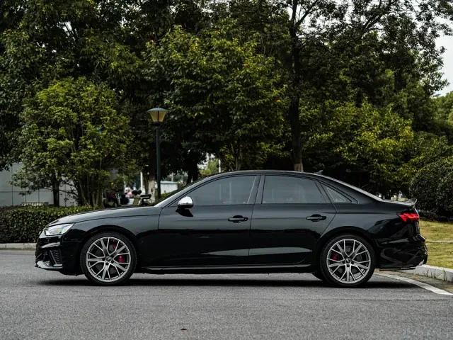 Audi Audi S4 2023 S4 3.0TFSI — Фото автомобиля 3