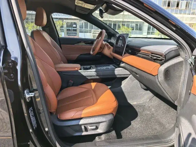 Wuling Starlight — Фото автомобиля 24