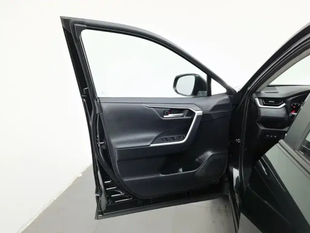Toyota Wildlander — Фото автомобиля 8