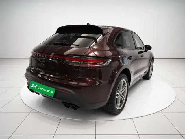 Porsche Macan — Фото автомобиля 4