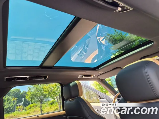 Land Rover Range Rover Sport — Фото автомобиля 17