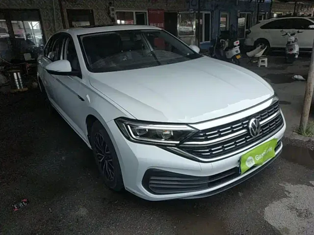 Volkswagen Sagitar — Фото автомобиля 3