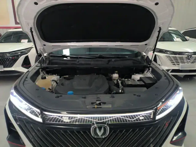 Changan CS75 Plus — Фото автомобиля 15