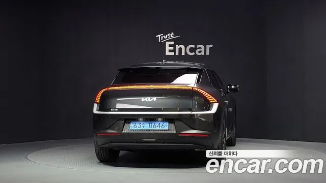 Kia EV6 — Фото автомобиля 4