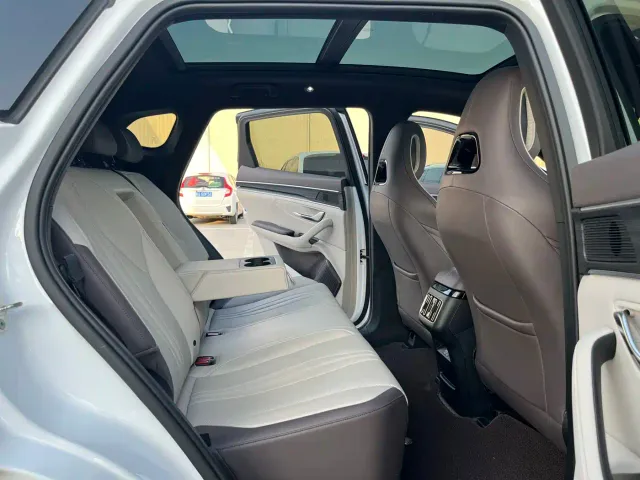 BYD Song PLUS — Фото автомобиля 8