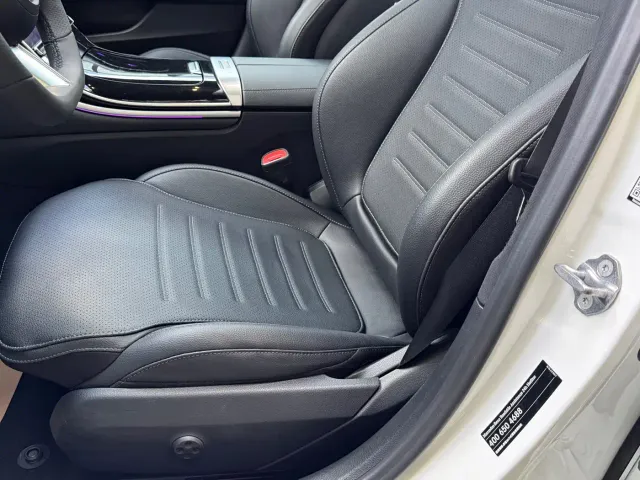 Mercedes-Benz C-Class — Фото автомобиля 29