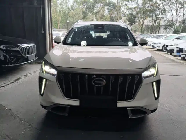 GAC Trumpchi GS4 PLUS — Фото автомобиля 2