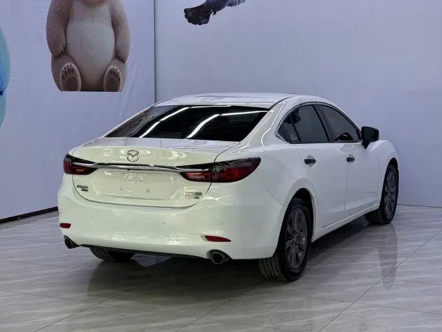 Mazda Atenza — Фото автомобиля 4