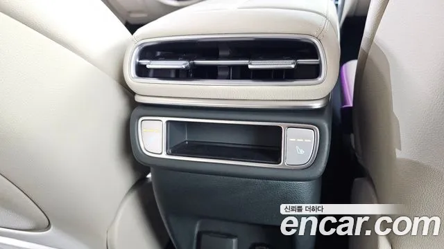 Genesis GV80 — Фото автомобиля 25